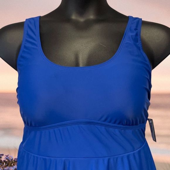Torrid Blue Active Wireless Scoop Back One Piece Swimsuit Size 2 2XL NWT - Picture 7 of 12